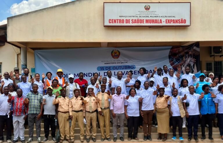 APOIES, Participou o evento no Centro de Saúde de Muhala Expansão, por ocasião da celebração do Dia Mundial da Lavagem das Mãos, reafirmando o seu compromisso com a promoção da saúde pública e o bem-estar das comunidades.